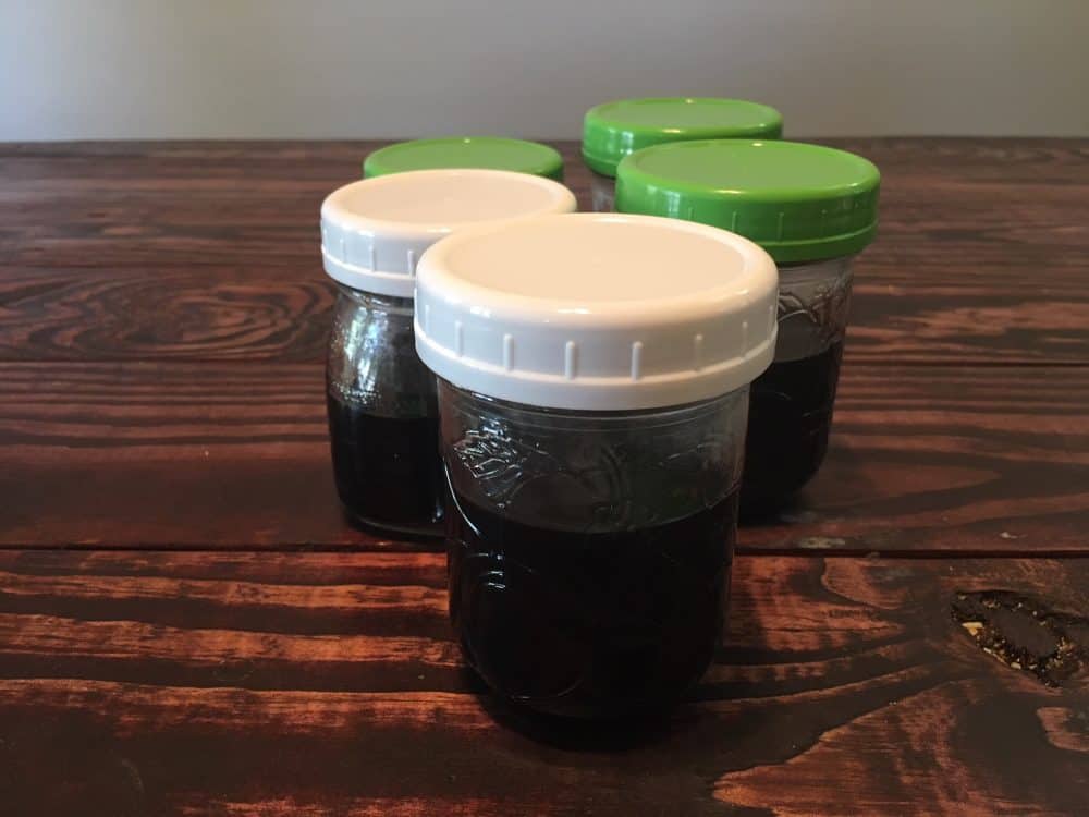 Have you ever wondered how to make elderberry syrup? In this post, discover the easiest and most delicious recipe with a step-by-step tutorial.