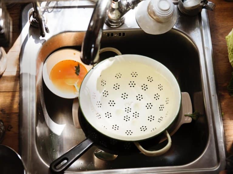 13 Brilliant Housekeeping Hacks to Spend Less Time on Chores