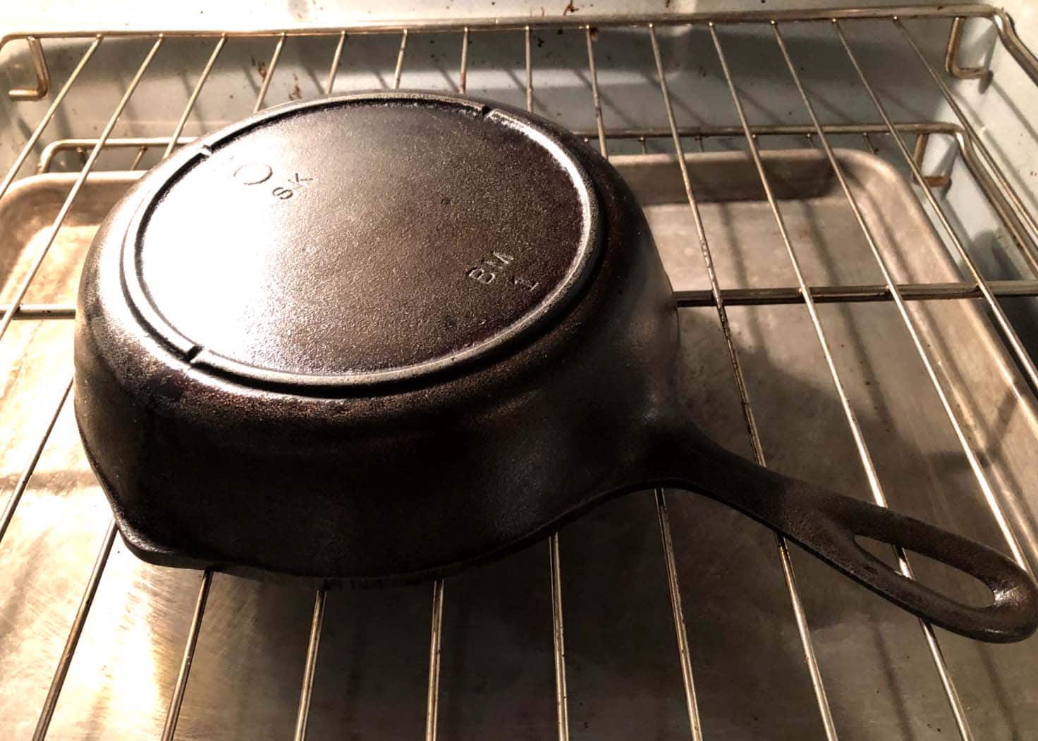 How To Re Season A Cast Iron Skillet Care And Cooking Tips 